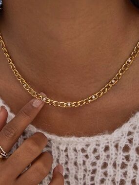 18K Gold Plated Cubic Zirconia Cuban Link Chain Necklace